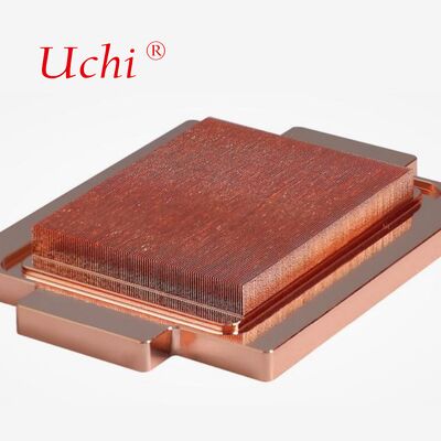 Dissipatore a piastra fredda per dispositivi elettronici con microprocessore CPU